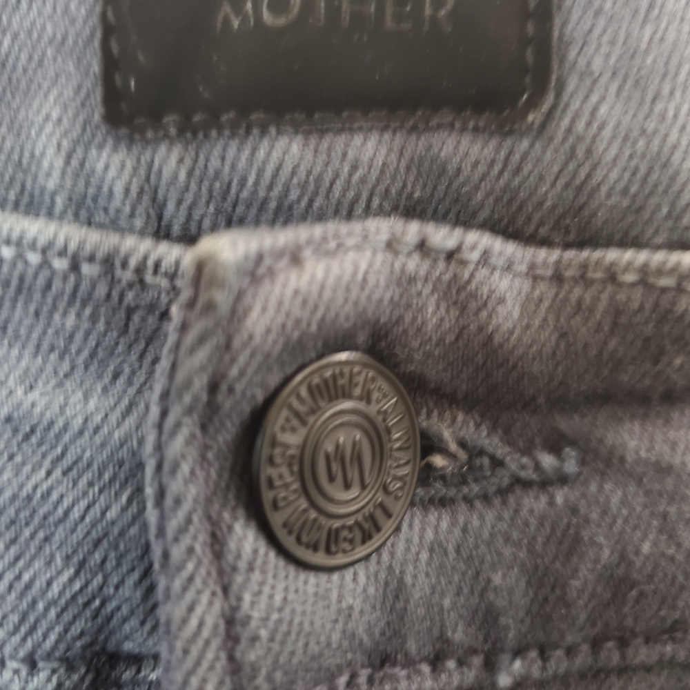 MOTHER Gray Ankle Cropped Jeans - Picture 11 of 11